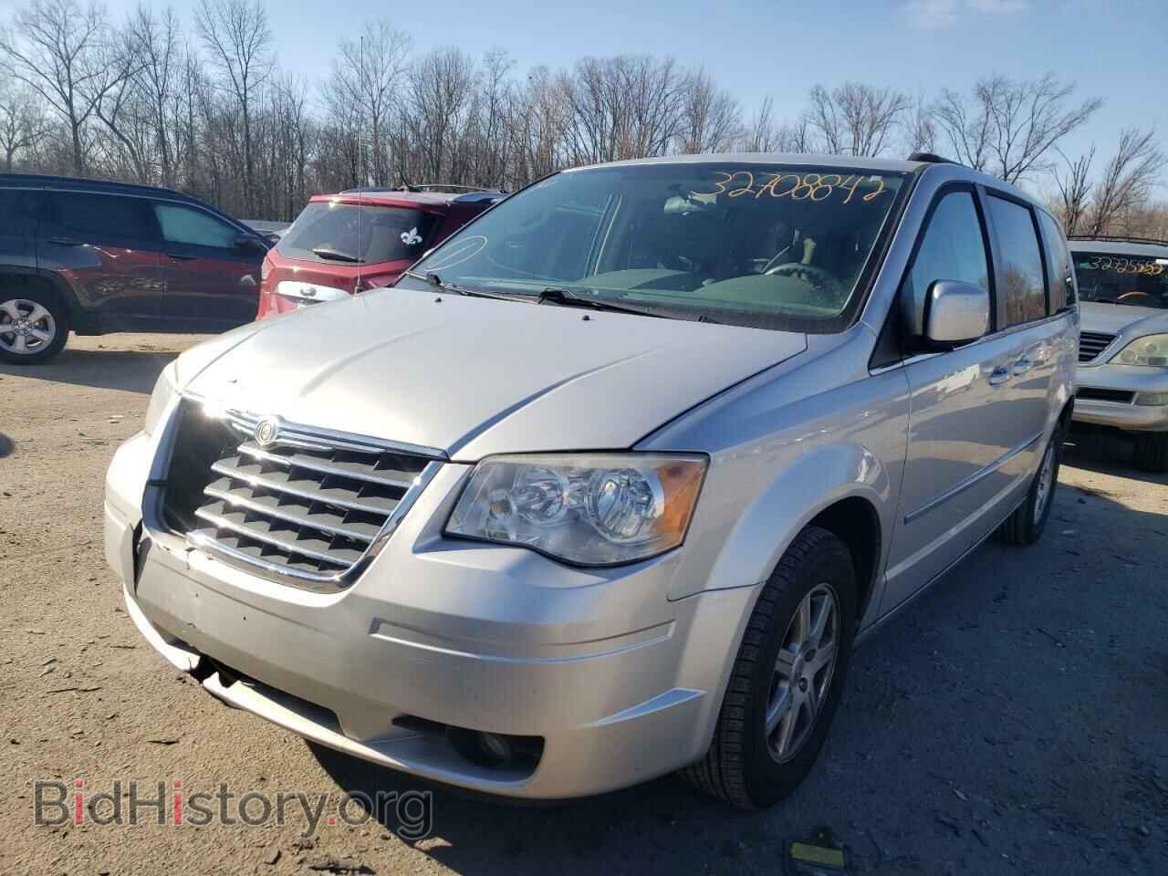2010 CHRYSLER MINIVAN - VIN: 2A4RR5D12AR183125 - Фото 2