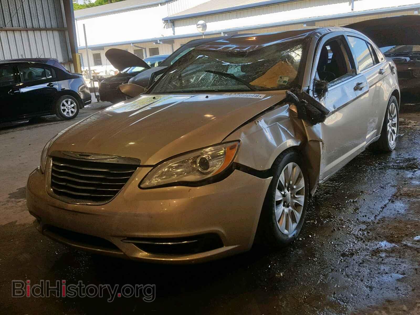 2014 CHRYSLER 200 - VIN: 1C3CCBAB1EN141108 - Фото 2