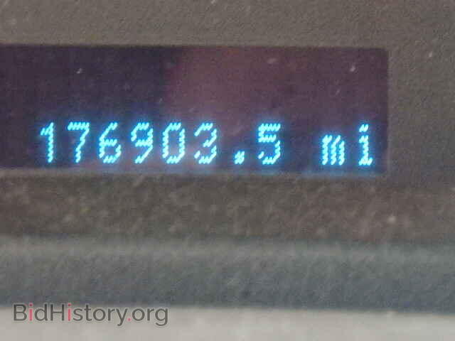2011 FORD FOCUS - VIN: 1FAHP3FN1BW193994 - Фото 8