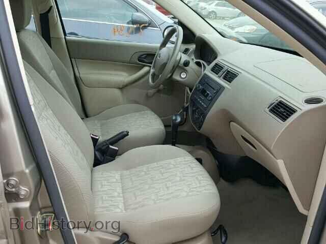 2005 FORD FOCUS - VIN: 1FAFP34N15W152361 - Photo 5