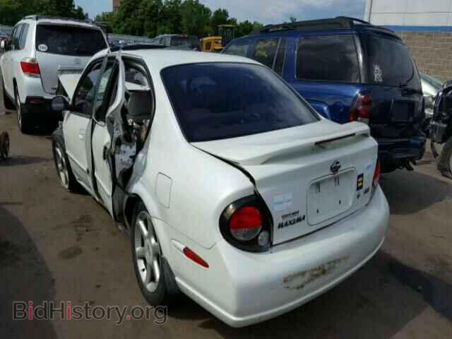 2000 NISSAN MAXIMA - VIN: JN1CA31A7YT014428 - Photo 3