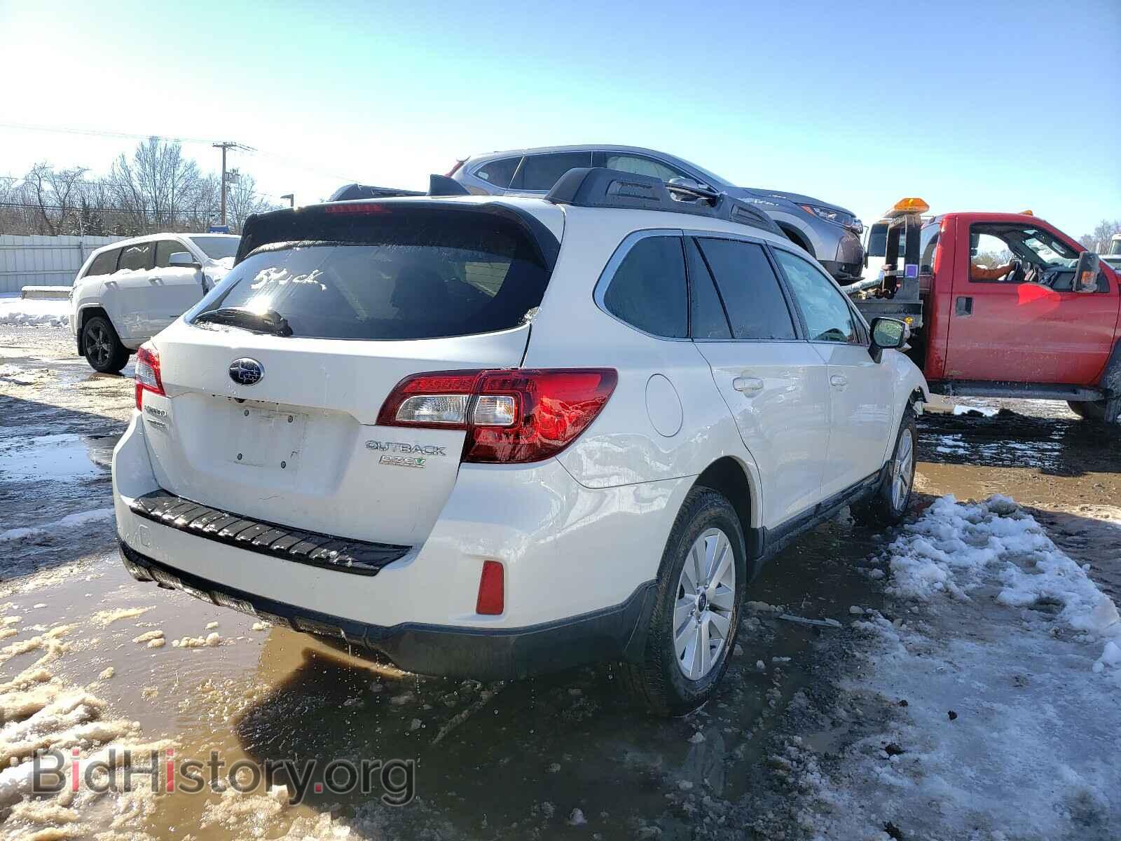 2017 SUBARU OUTBACK - VIN: 4S4BSAFC2H3294033 - Photo 4
