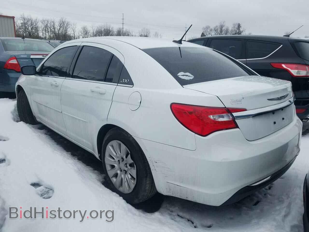 2011 CHRYSLER 200 - VIN: 1C3BC4FB2BN557826 - Фото 3