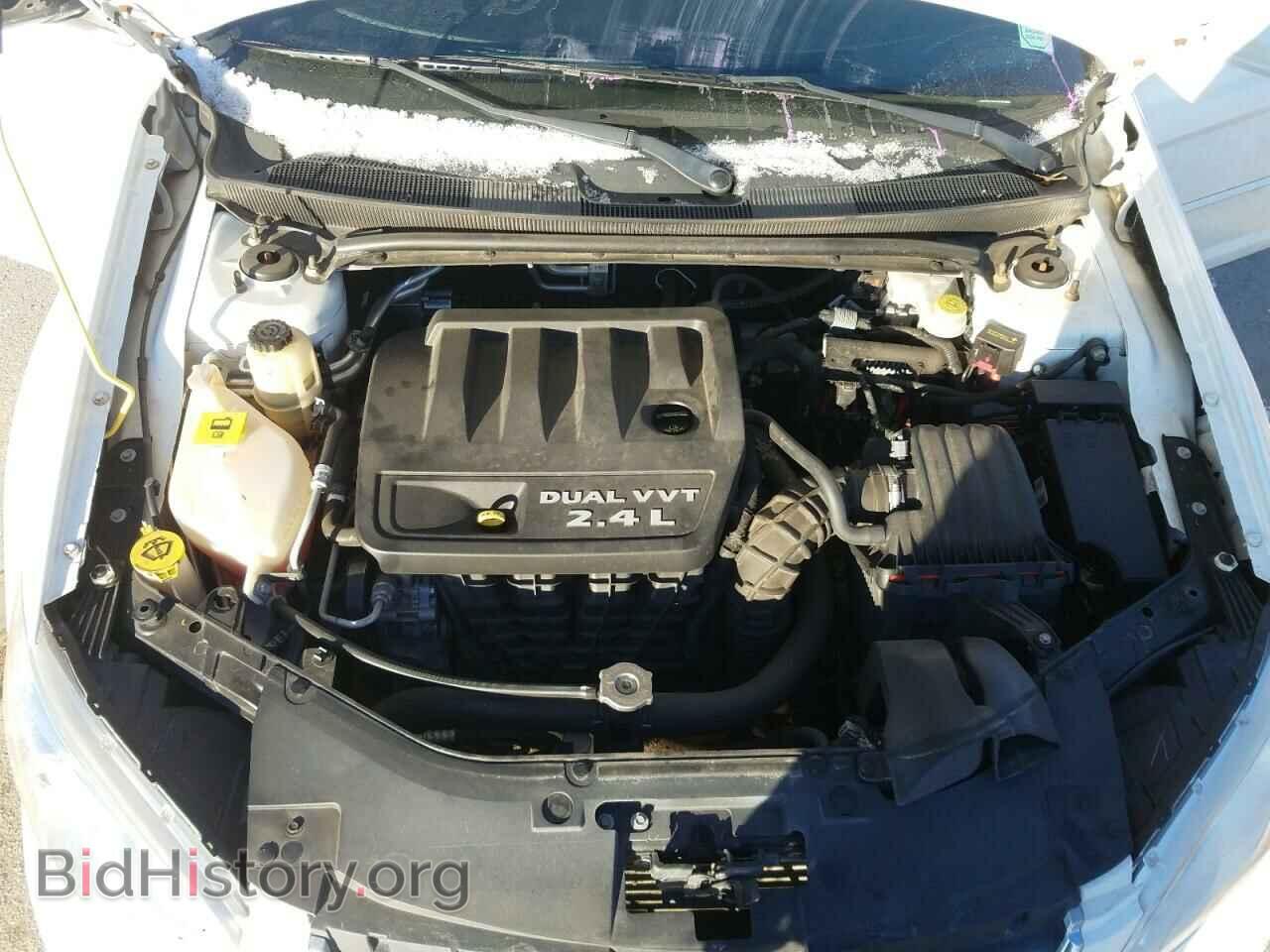 2011 CHRYSLER 200 - VIN: 1C3BC4FB2BN557826 - Фото 7
