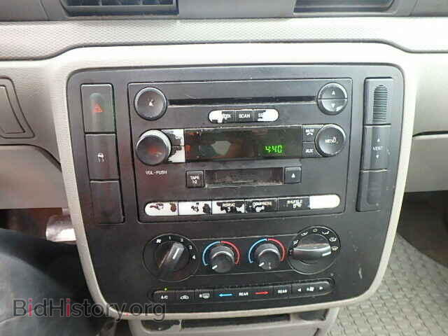 2005 FORD FREESTAR - VIN: 2FMDA57605BA62120 - Фото 9