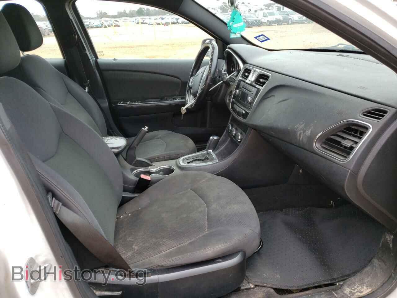 2012 CHRYSLER 200 - VIN: 1C3CCBBB7CN191233 - Фото 5