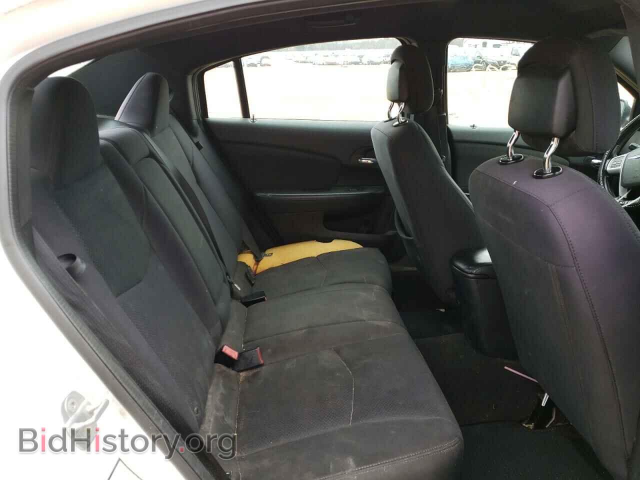2012 CHRYSLER 200 - VIN: 1C3CCBBB7CN191233 - Фото 6