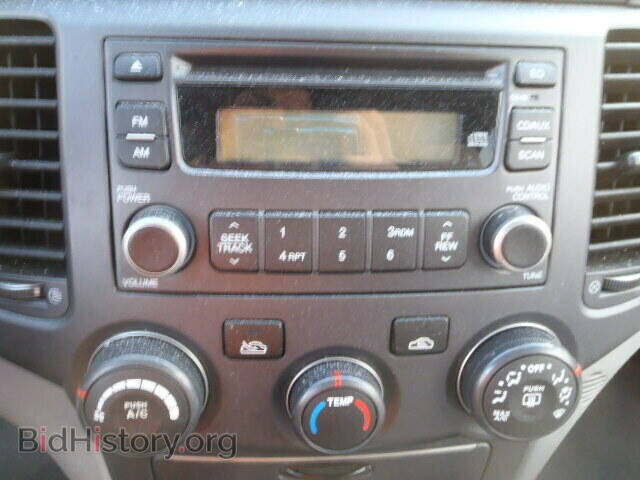 2008 KIA OPTIMA - VIN: KNAGE123685267765 - Фото 9