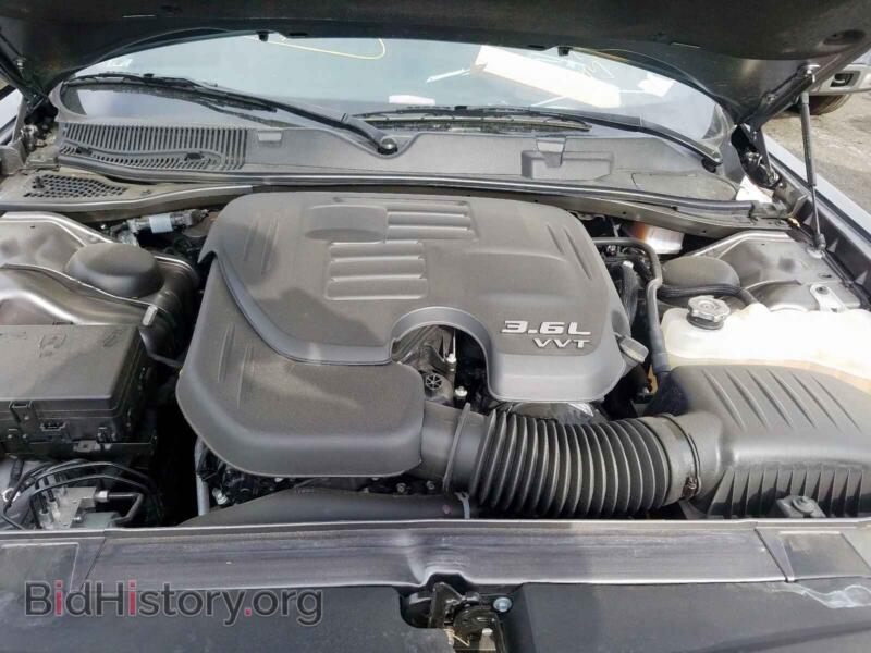 2019 Dodge CHALLENGER (VIN 2C3CDZAG4KH680389) — photo 7 of 9