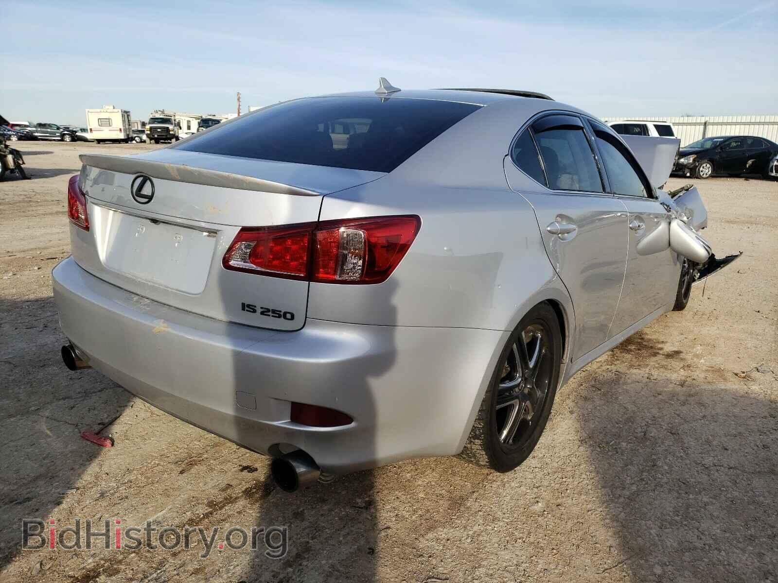 2011 LEXUS IS - VIN: JTHBF5C21B2100650 - Фото 4