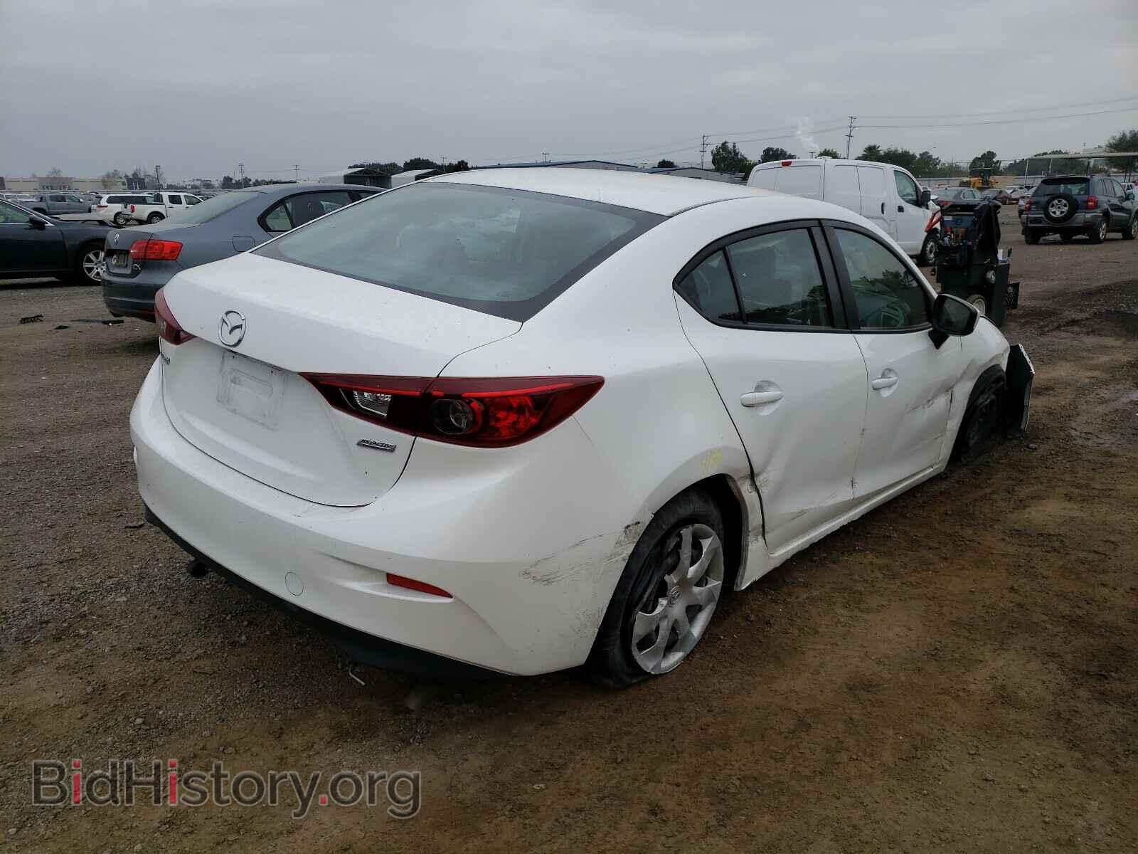 2018 MAZDA 3 - VIN: 3MZBN1U77JM167720 - Фото 4