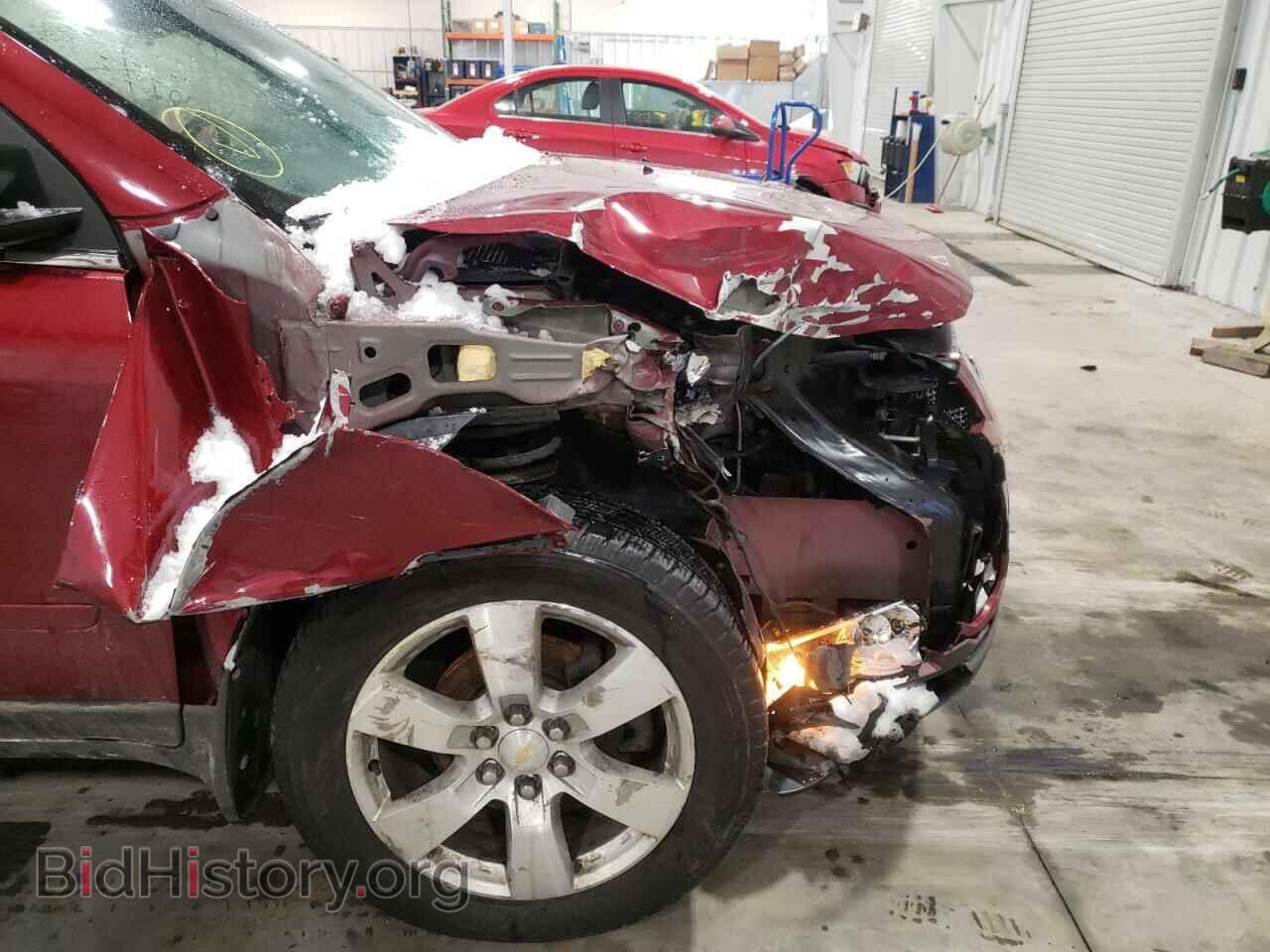 2011 CHEVROLET TRAVERSE - VIN: 1GNKVGED2BJ101818 - Фото 9