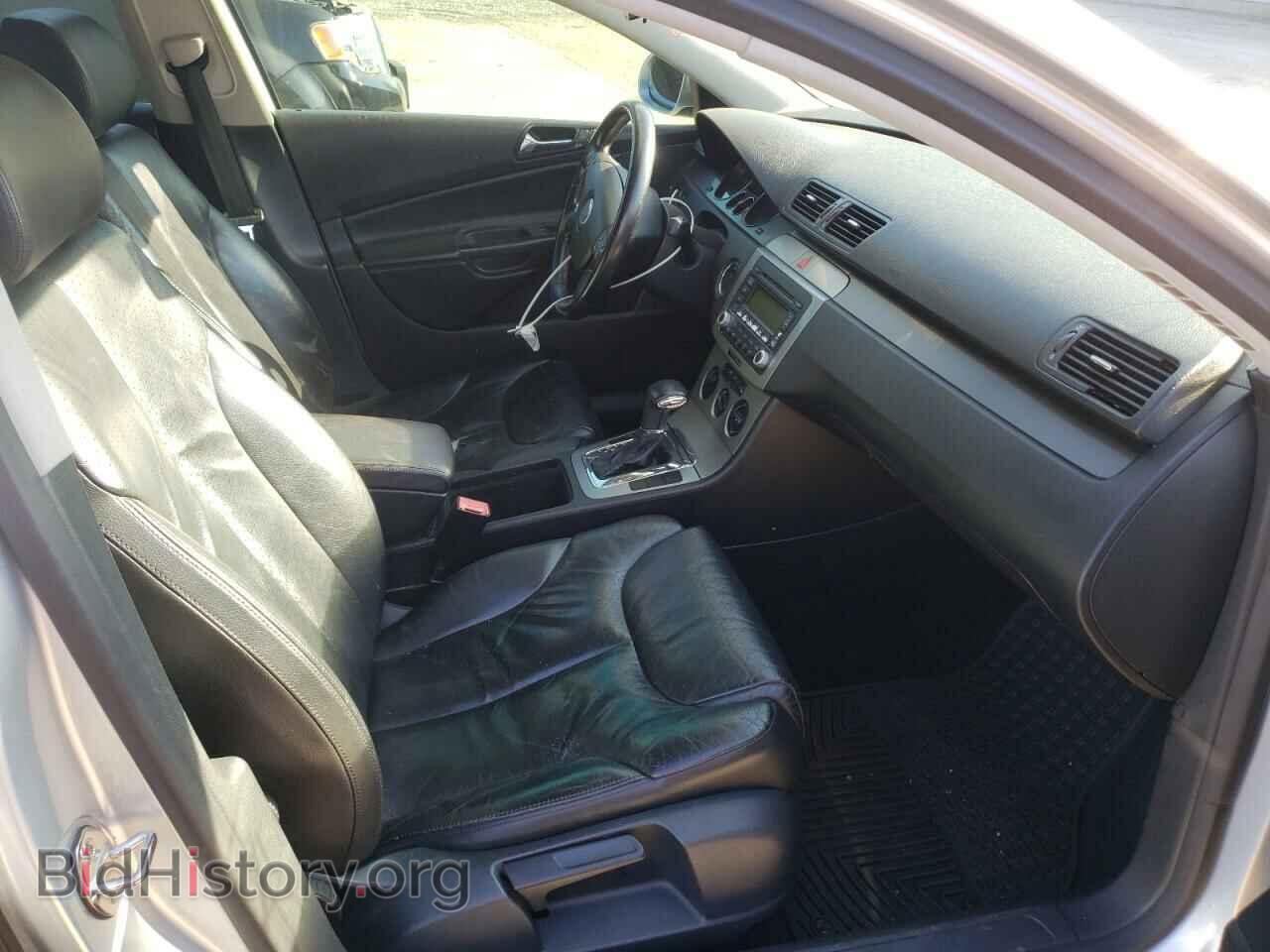 2007 VOLKSWAGEN PASSAT - VIN: WVWTK73C27E001024 - Фото 5