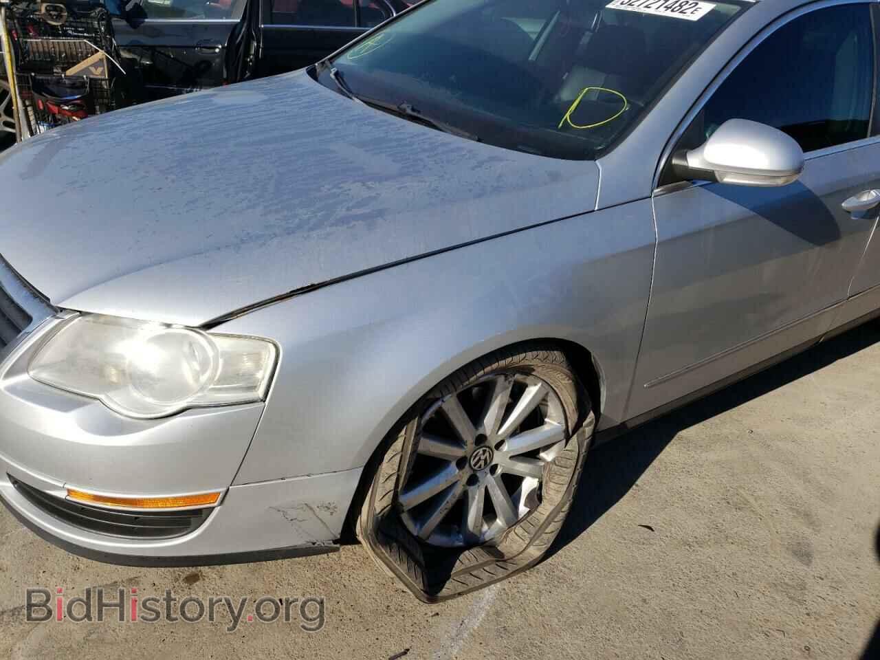 2007 VOLKSWAGEN PASSAT - VIN: WVWTK73C27E001024 - Фото 9