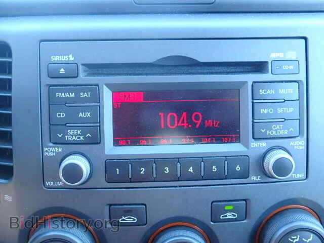 2009 KIA OPTIMA - VIN: KNAGE228295322568 - Фото 9