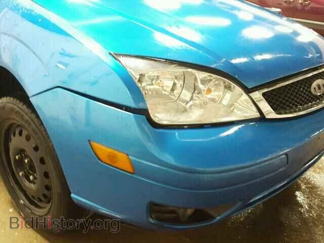 2007 FORD FOCUS - VIN: 1FAFP31N77W135572 - Фото 9