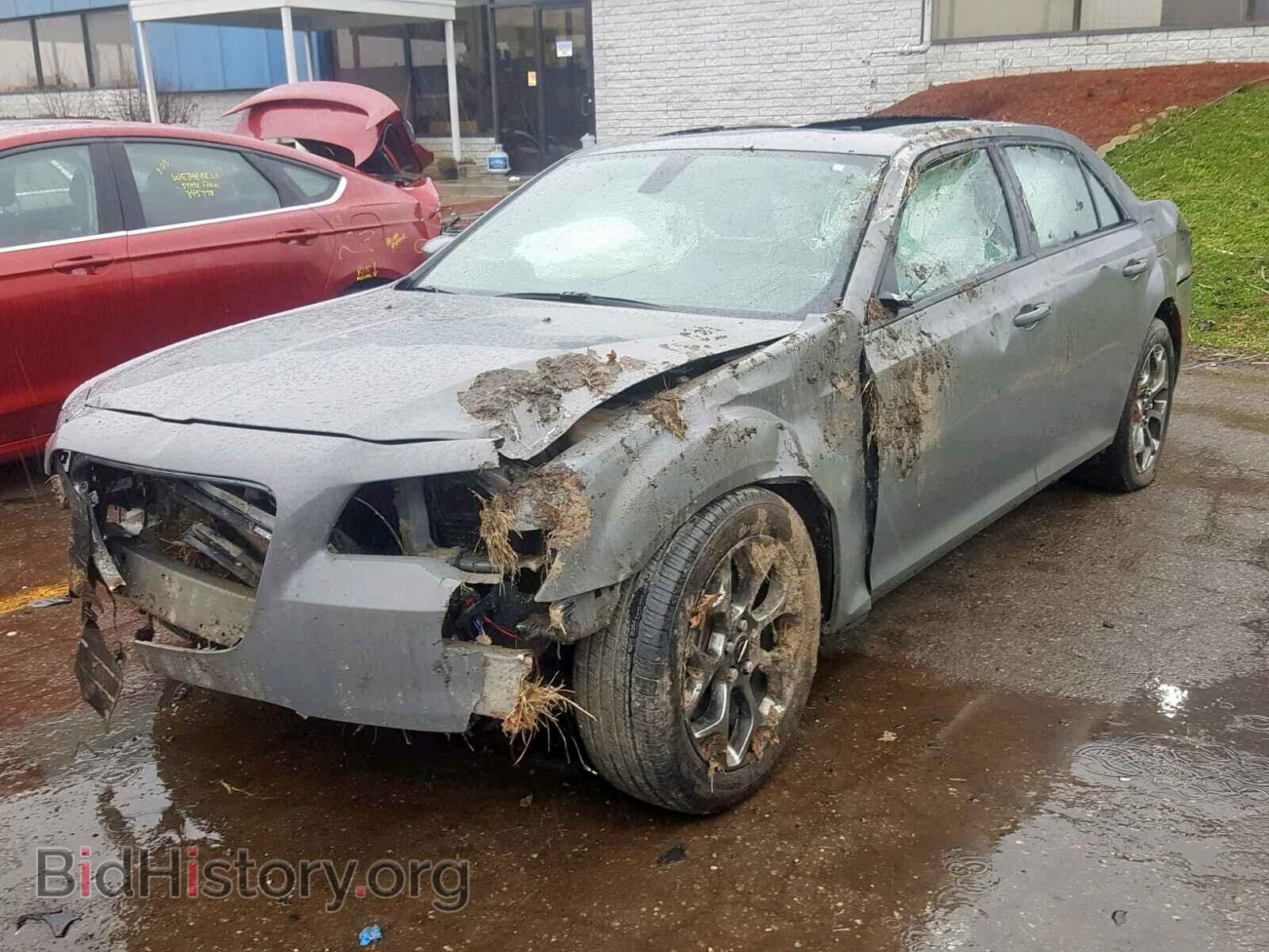 2017 CHRYSLER 300 - VIN: 2C3CCAGG0HH512480 - Фото 2