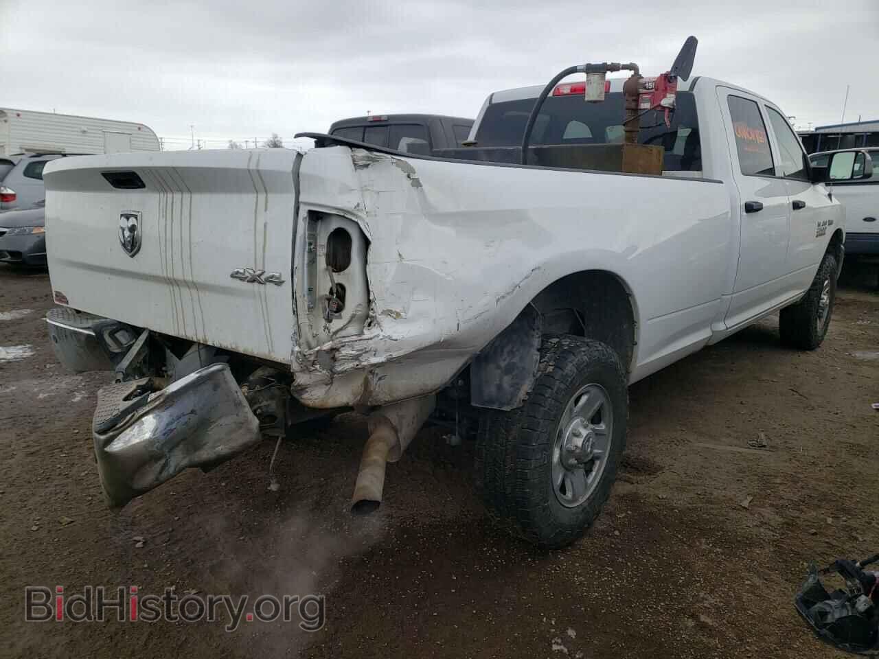 2018 RAM 2500 - VIN: 3C6UR5HJ7JG396093 - Photo 4