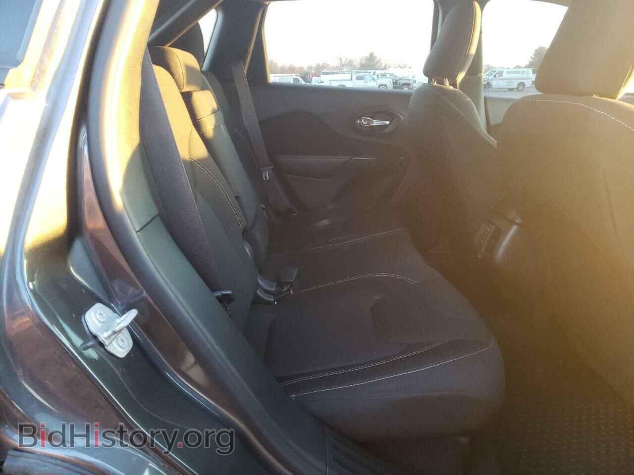 2016 JEEP CHEROKEE - VIN: 1C4PJMCS1GW214034 - Фото 6