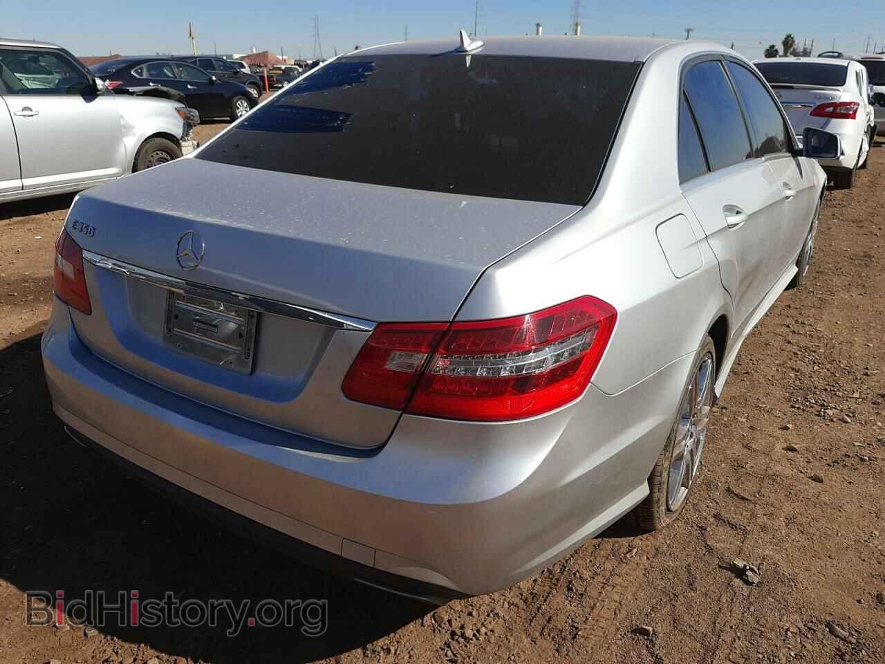 2010 MERCEDES-BENZ E-CLASS - VIN: WDDHF5GB1AA185991 - Фото 4