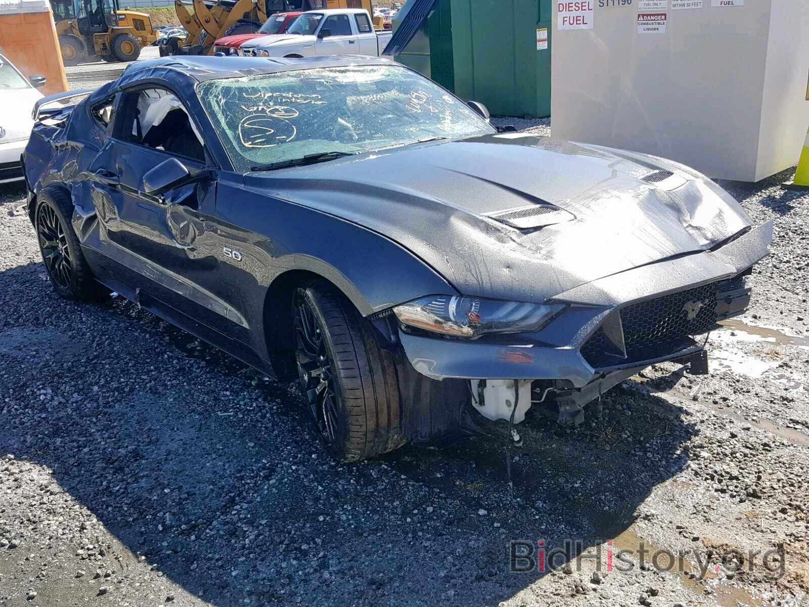 Photo 1FA6P8CF8J5158858 - FORD MUSTANG GT 2018