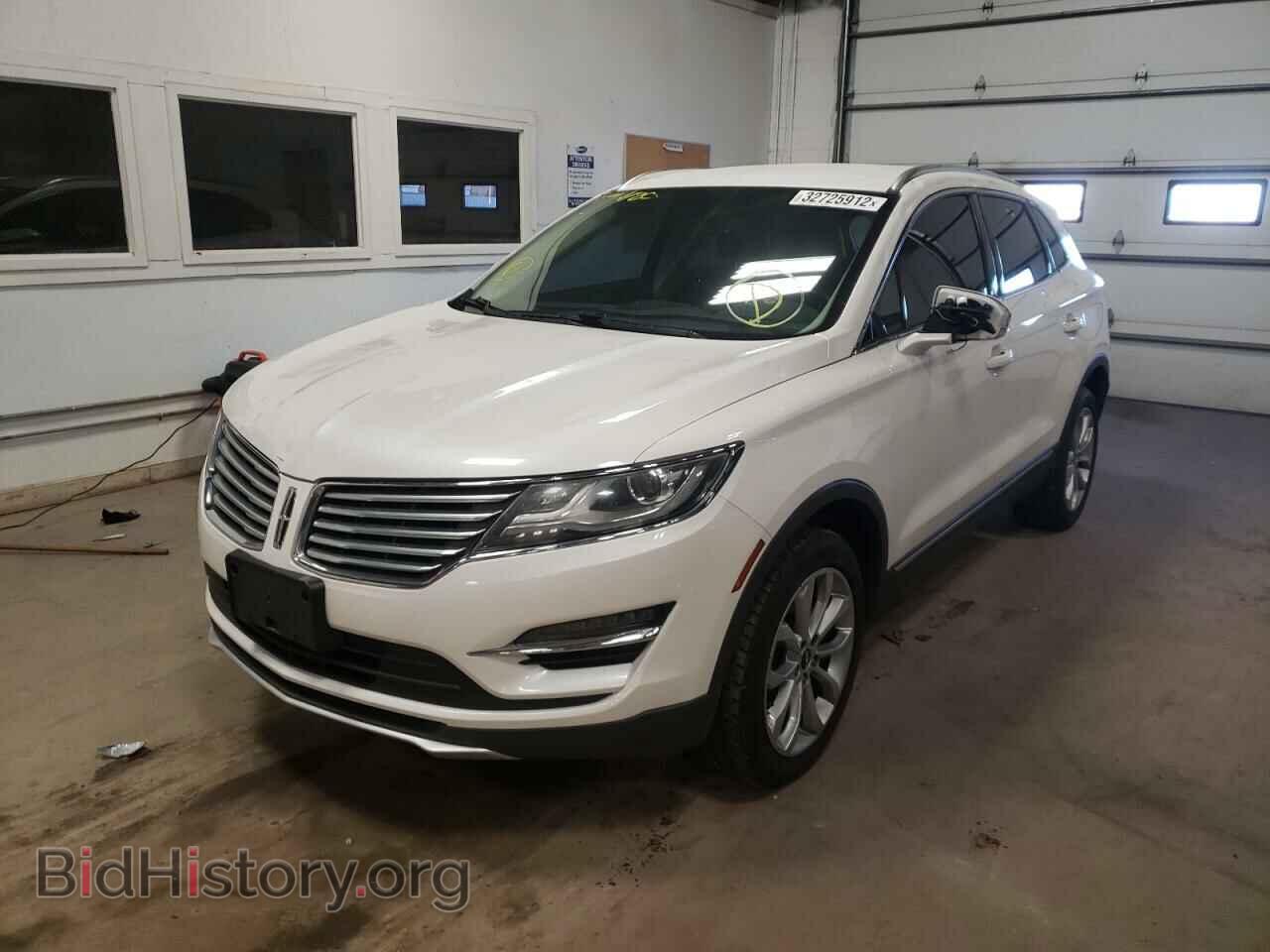 2017 LINCOLN MKC - VIN: 5LMCJ2D98HUL14331 - Photo 2