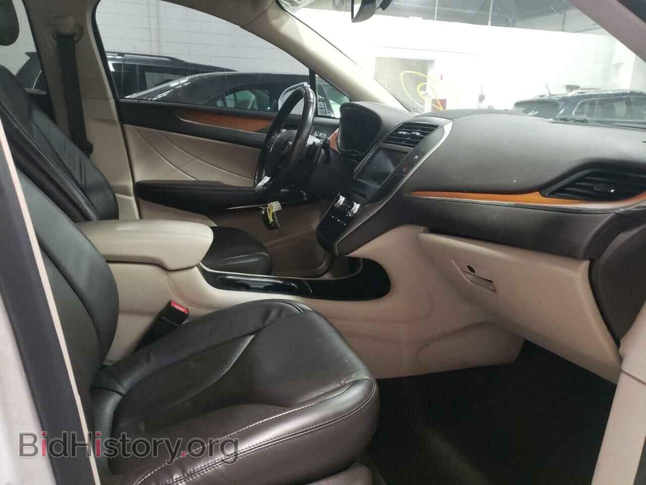 2017 LINCOLN MKC - VIN: 5LMCJ2D98HUL14331 - Photo 5