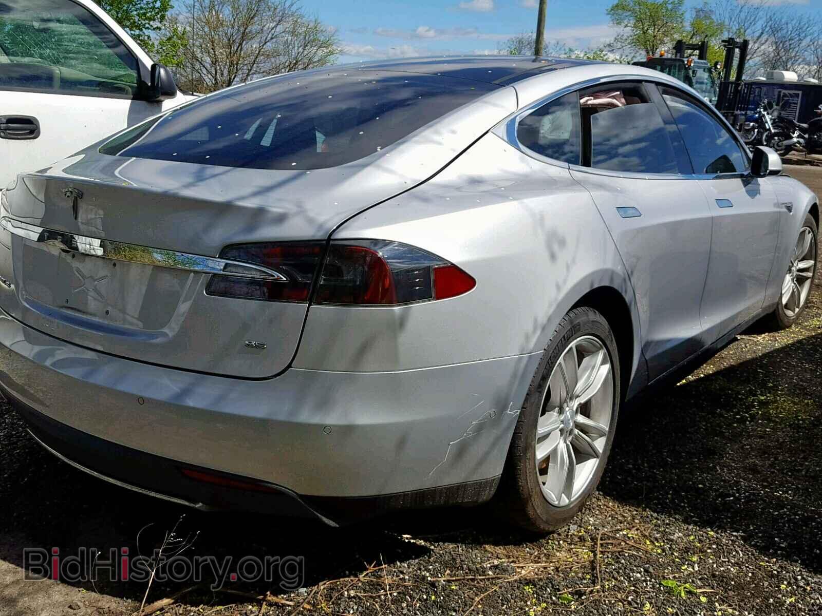 2014 TESLA MODEL S - VIN: 5YJSA1H1XEFP58414 - Photo 4