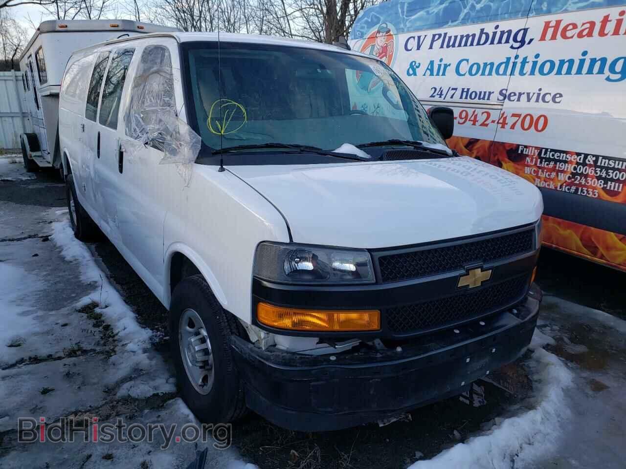 Фотография 1GCWGBFPTL1184390 - CHEVROLET EXPRESS 2020