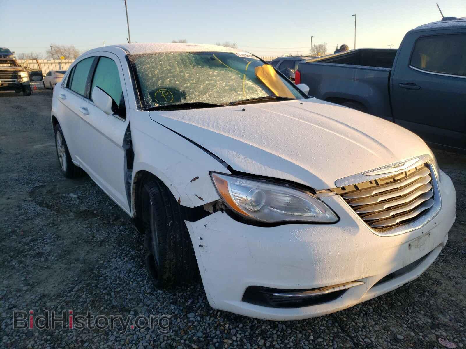 Фотография 1C3CCBAB7EN231007 - CHRYSLER 200 2014