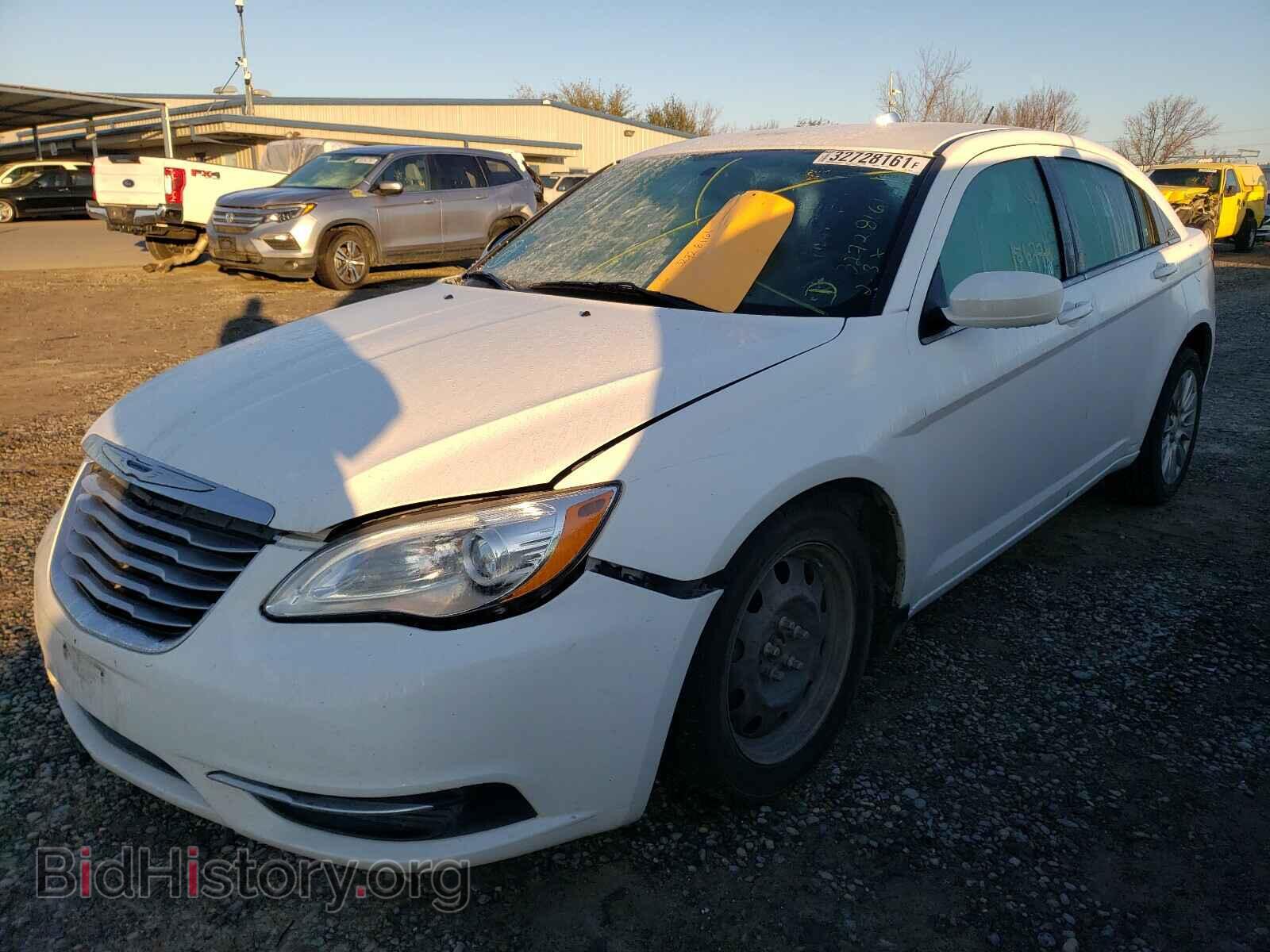 2014 CHRYSLER 200 - VIN: 1C3CCBAB7EN231007 - Фото 2