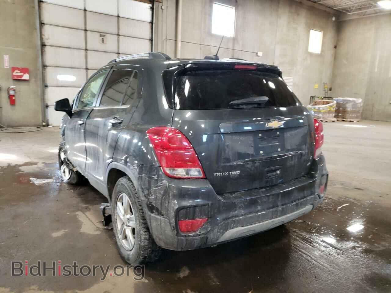 2017 CHEVROLET TRAX - VIN: 3GNCJPSB8HL285988 - Фото 3