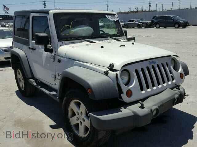 Photo 1J4FA24169L737778 - JEEP WRANGLER 2009