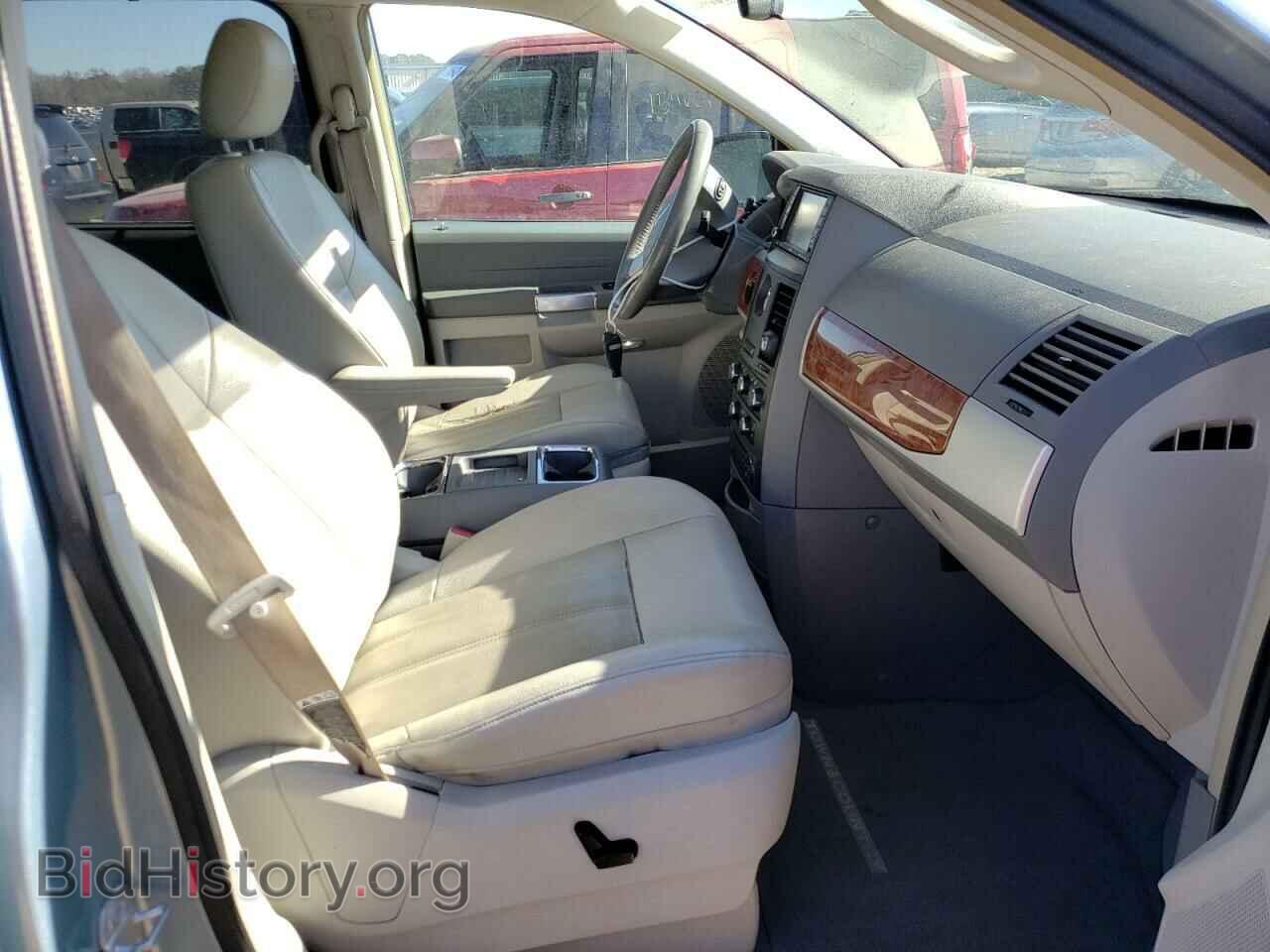 2008 CHRYSLER MINIVAN - VIN: 2A8HR54P08R628941 - Фото 5