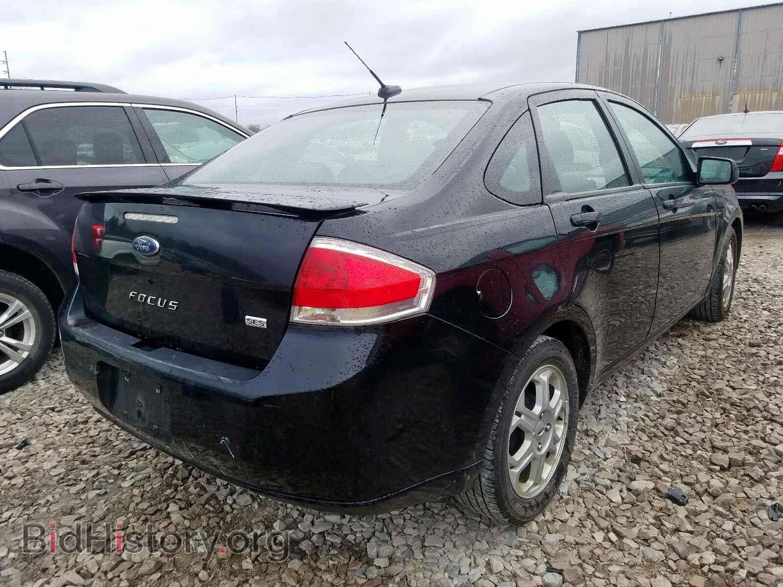 2009 FORD FOCUS - VIN: 1FAHP36N49W155198 - Photo 4