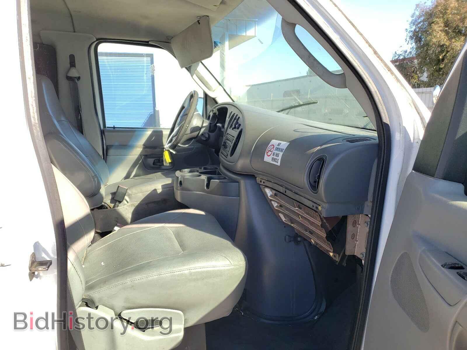 2006 FORD ECONOLINE - VIN: 1FBSS31L76DA35573 - Фото 5