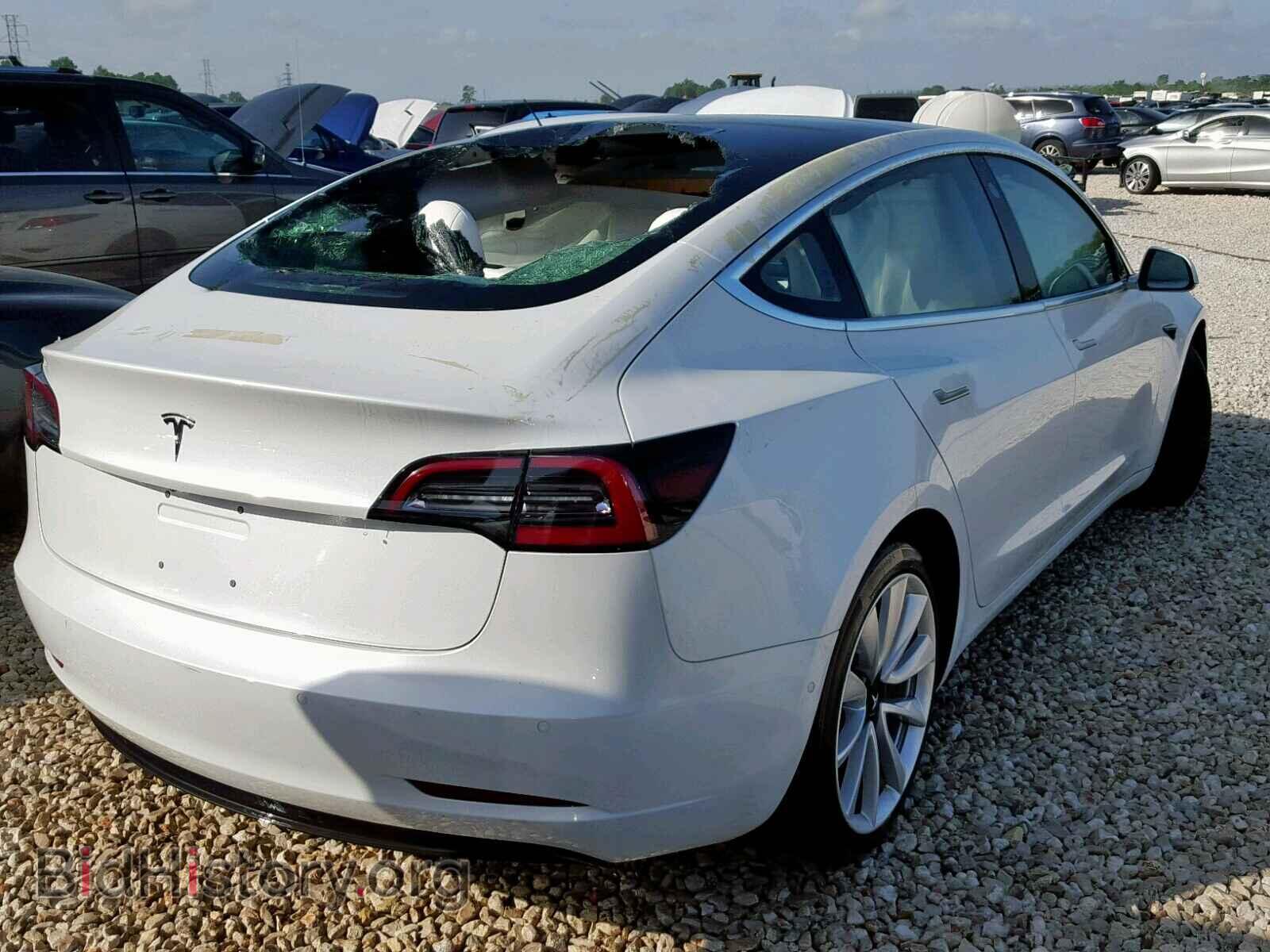 2018 TESLA MODEL 3 - VIN: 5YJ3E1EA3JF169728 - Фото 4