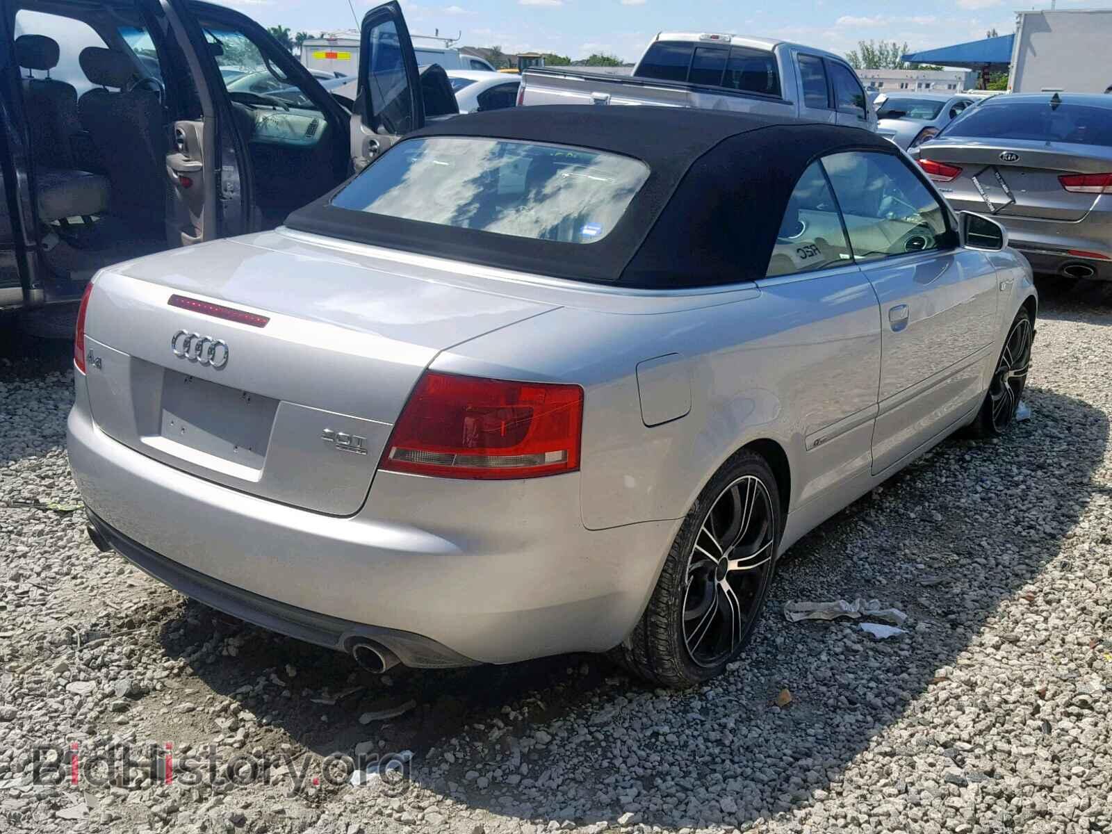 2009 AUDI A4 - VIN: WAUDF48H69K011570 - Фото 4