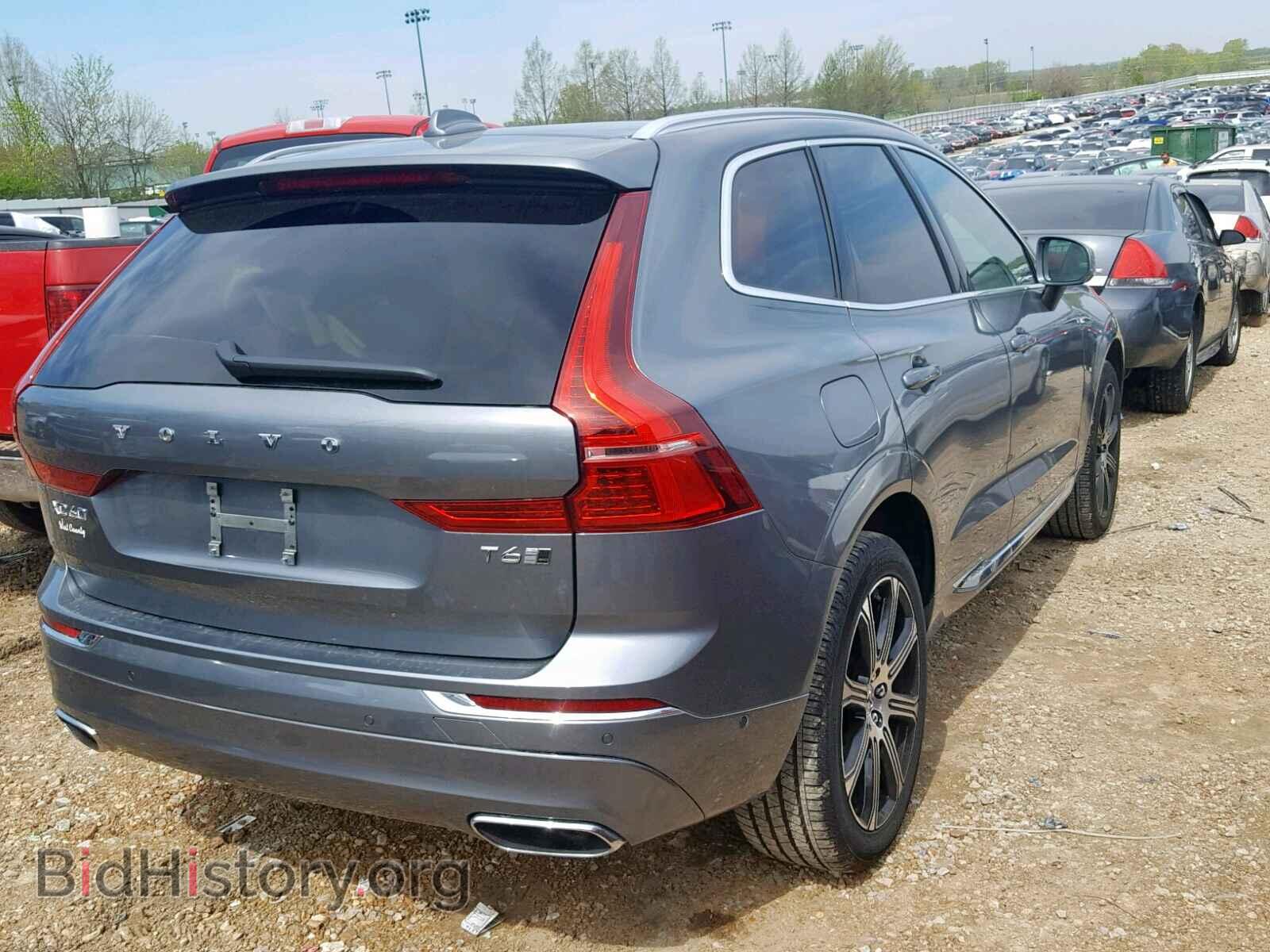 2019 VOLVO XC60 - VIN: LYVA22RL7KB231328 - Фото 4