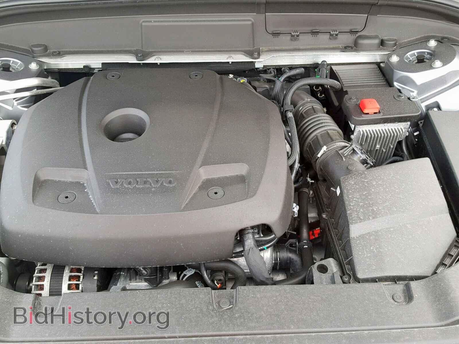 2019 VOLVO XC60 - VIN: LYVA22RL7KB231328 - Фото 7