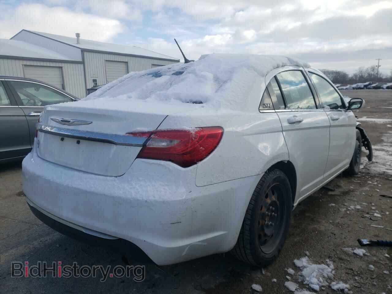 2014 CHRYSLER 200 - VIN: 1C3CCBAB3EN121944 - Фото 4