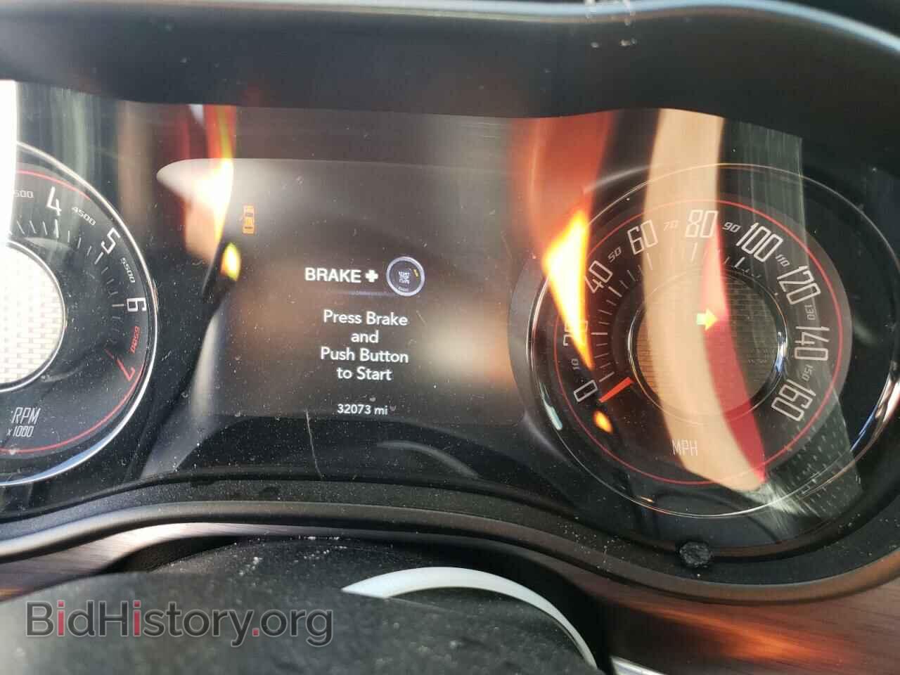 2018 DODGE CHALLENGER - VIN: 2C3CDZAG3JH339368 - Photo 8