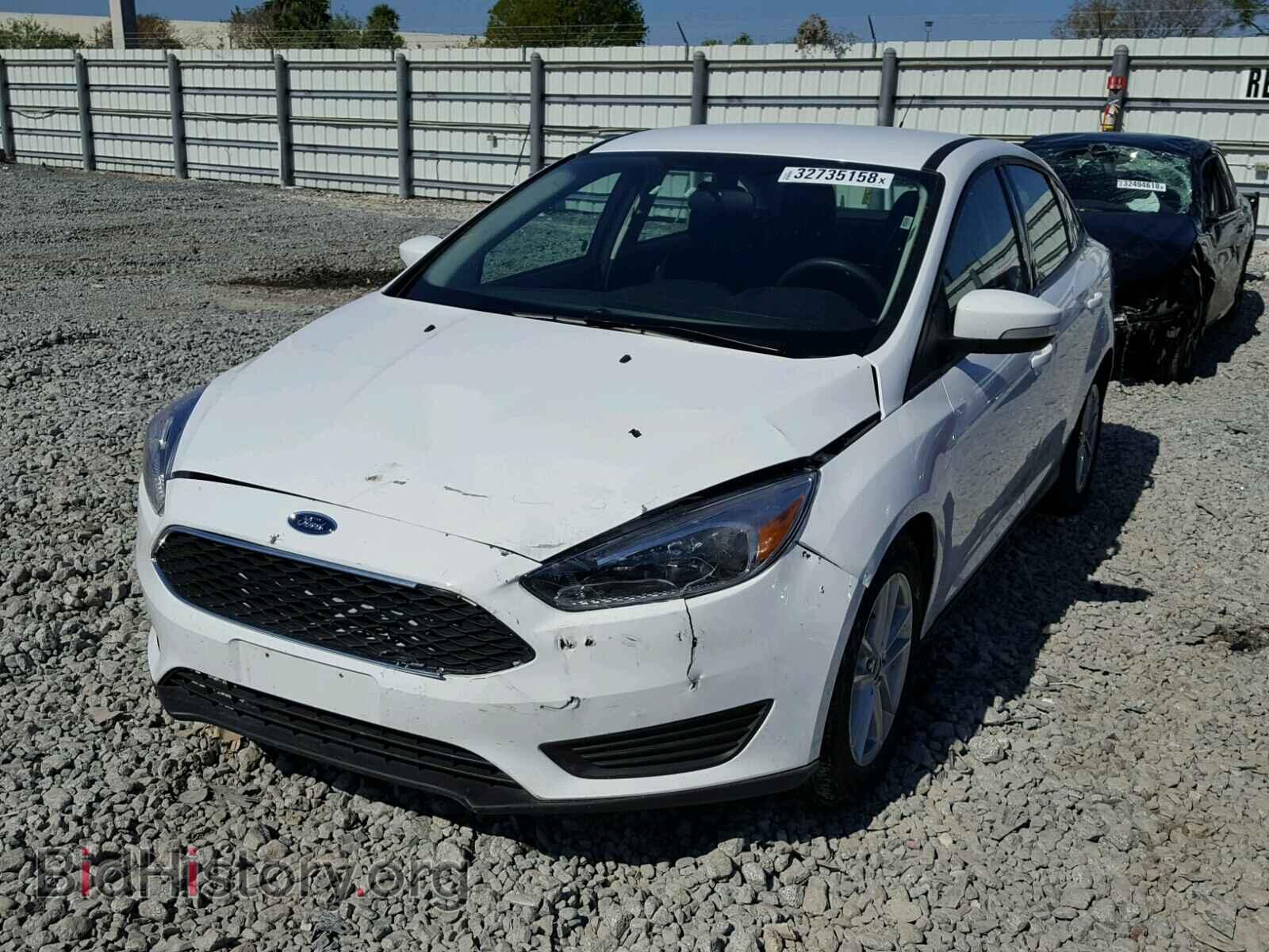 2017 FORD FOCUS - VIN: 1FADP3F26HL267585 - Фото 2