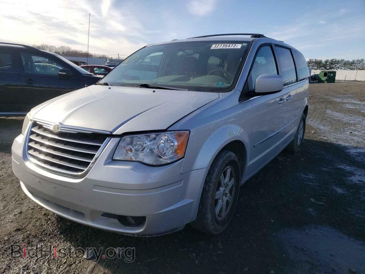 2010 CHRYSLER MINIVAN - VIN: 2A4RR5D13AR461370 - Фото 2