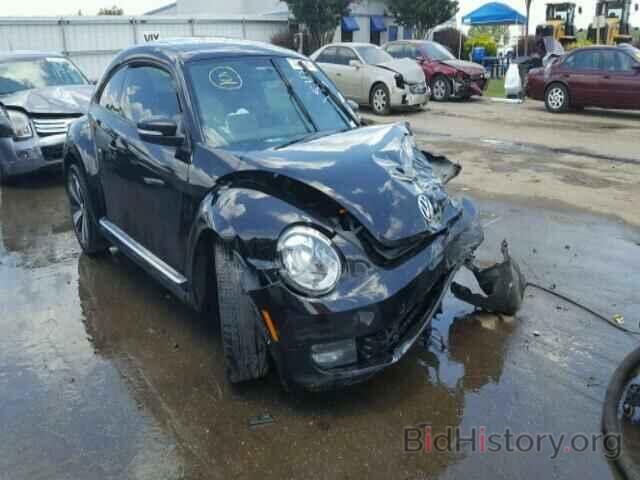 Photo 3VWV87ATXCM622734 - VOLKSWAGEN BEETLE 2012