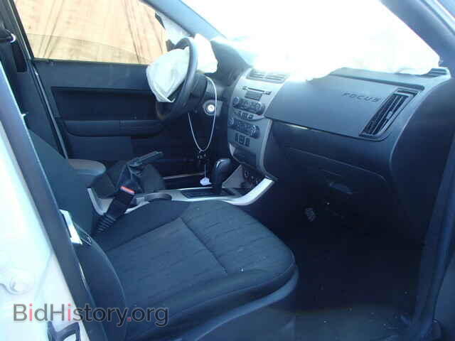 2009 FORD FOCUS - VIN: 1FAHP35N49W210508 - Фото 5