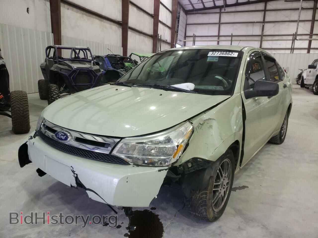 2011 FORD FOCUS - VIN: 1FAHP3FN8BW188663 - Фото 2