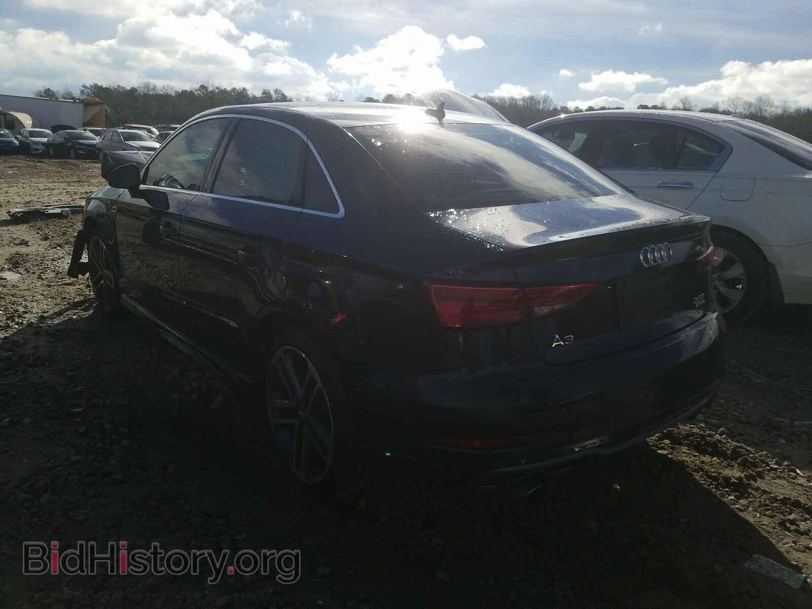 2018 AUDI A3 - VIN: WAUJ8GFFXJ1075749 - Фото 3