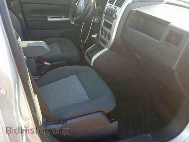 2008 JEEP COMPASS - VIN: 1J8FT47W58D664262 - Фото 5