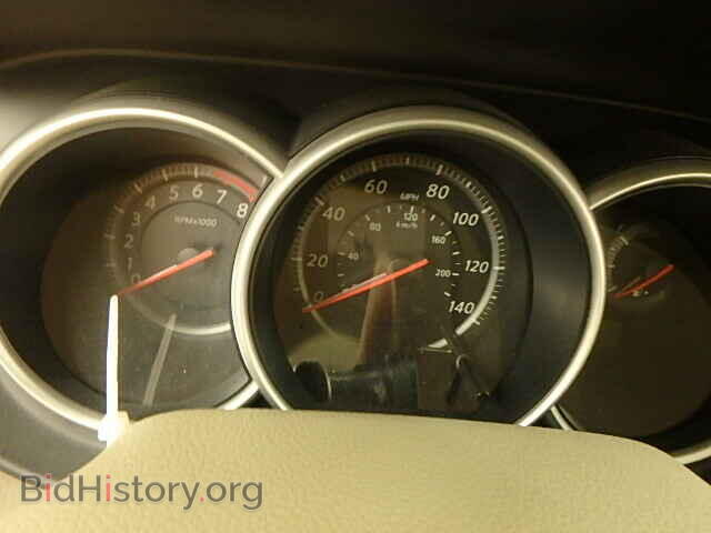 2011 NISSAN VERSA - VIN: 3N1BC1CP5BL421204 - Photo 8
